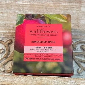 White Barn Honeycrisp Apple Wallflowers Fragrance Refills - Red & Green